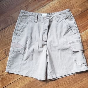 NWT 🔥 Talbots Kakhi Cargo Shorts 7 inch Inseam
